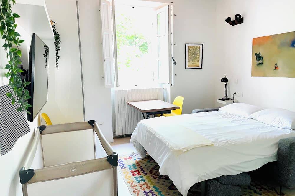 Appartement entier, Calme et vue sur parc · Studio #6 — Casa Londono in Marly-le-Roi, Yvelines