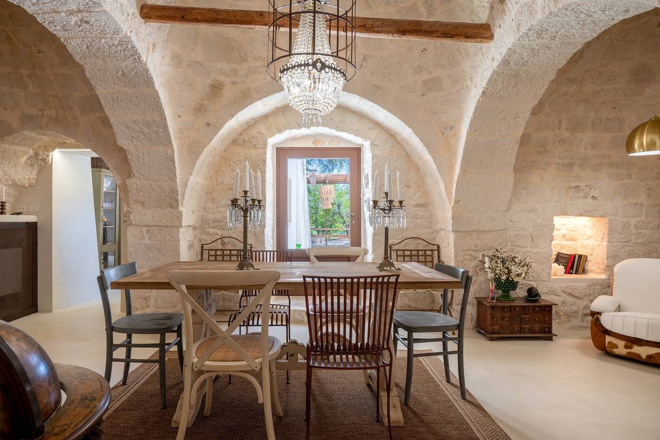 Villa 'Trulli San Domenico' con Piscina Privata, Wi-Fi e Aria Condizionata in Martina Franca, Provincia di Taranto