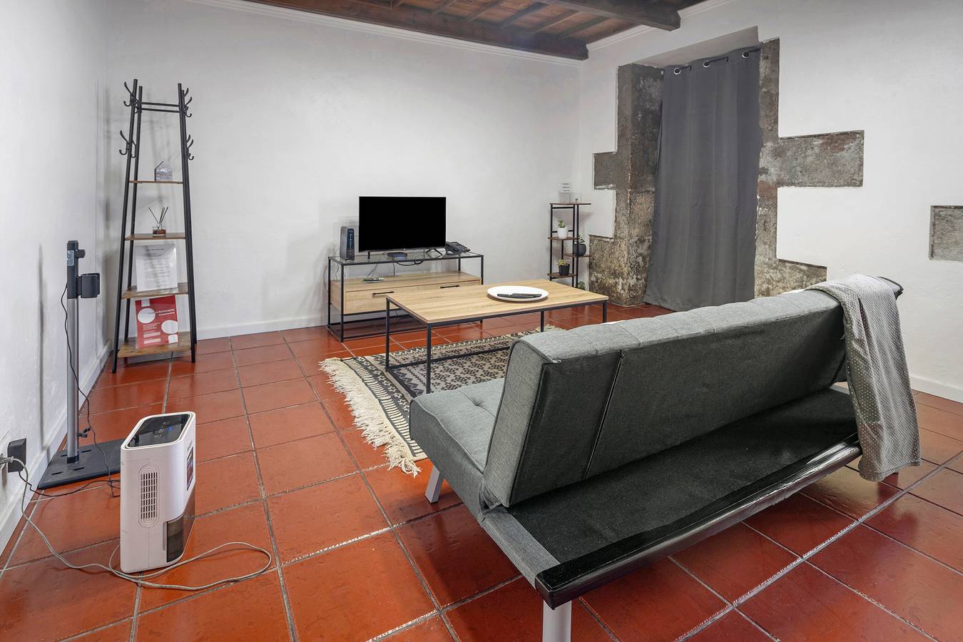 Villa « Santo Amaro » avec vue sur la mer, terrasse privée et Wi-Fi in Ribeirinha, Terceira (Açores)