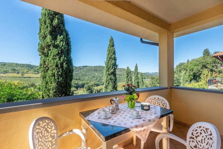 Casa vacanza per 4 persone, con Balcone e Giardino a San Gimignano