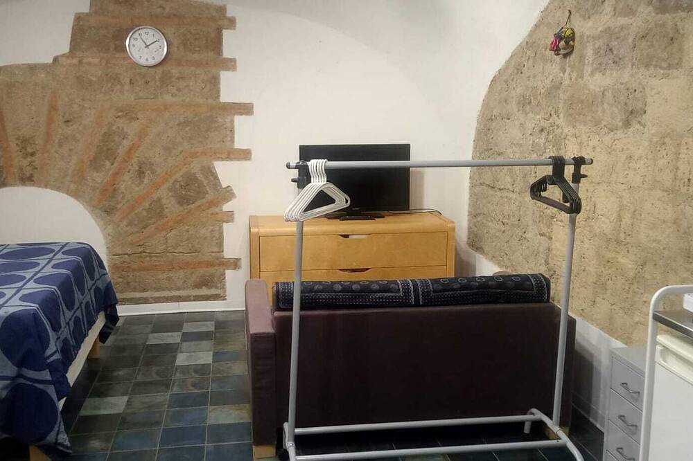 Positioned a few meters from the Waterfront, the Beach and the Railway. in Castellammare di Stabia, Provincia de Nápoles