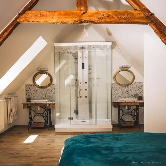 Maison d’hôte pour 2 personnes, avec vue ainsi que piscine et jardin à Octeville-sur-Mer - 3