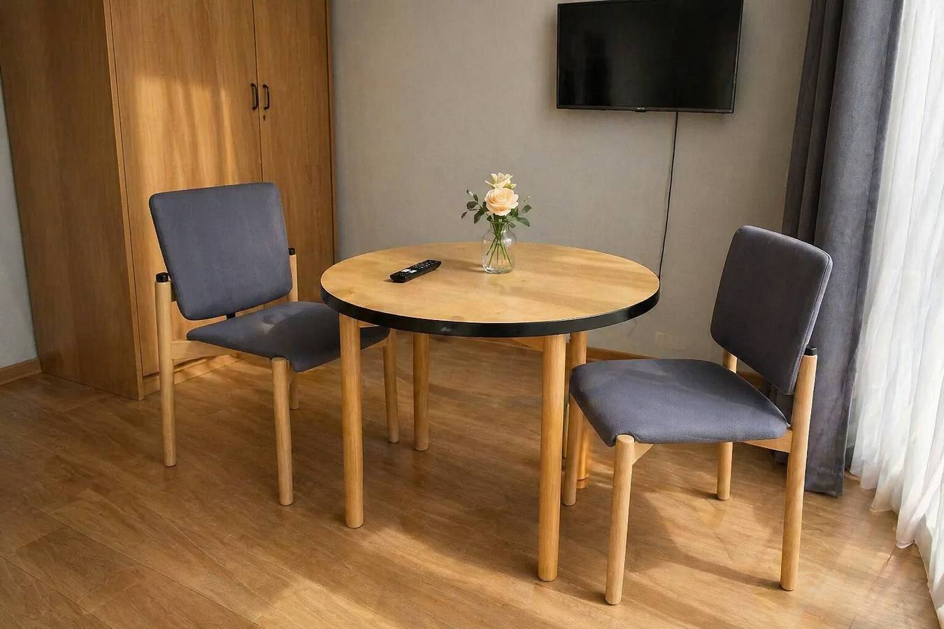 Apartamento entero, Apartamento '1-1' con terraza privada, jardín privado y Wi-Fi in Lübeck (Ciudad), Lübeck
