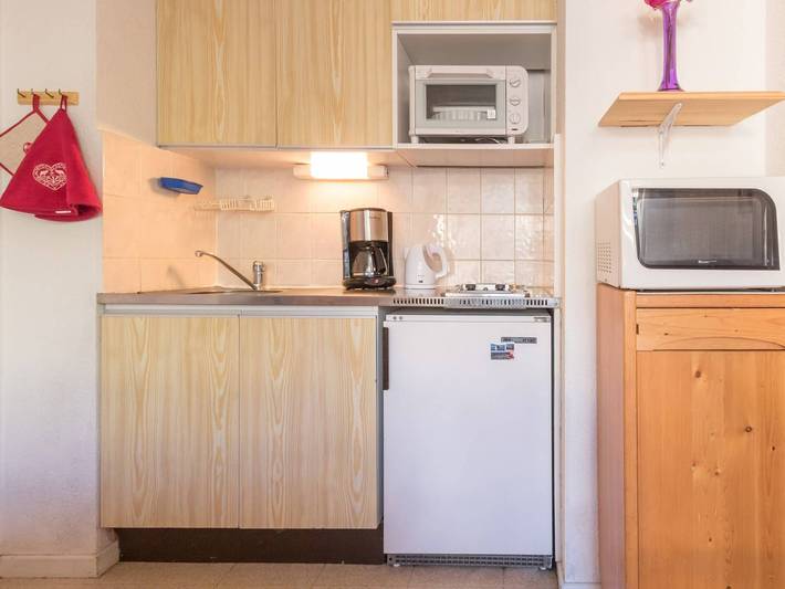 Entire apartment, Cozy Mountain Apartment for 5 in Montgenèvre - Ski Locker & Parking Included in Montgenèvre, Briançon region