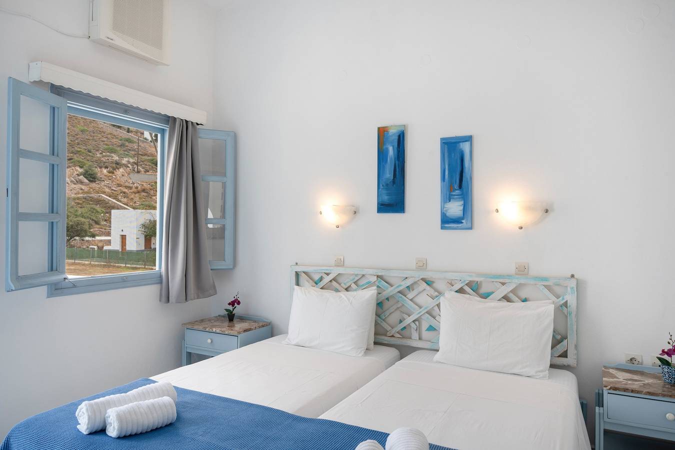Appartement dans l'hôtel "Pico Bello Patmos 22" avec vue sur la montagne, Wi-Fi et climatisation in Dodécanèse