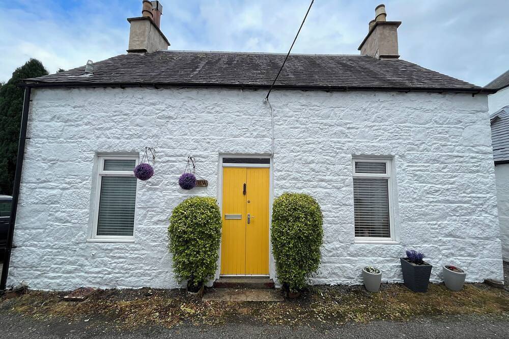 Charming cosy cottage in the heart of New Galloway in Loch Ken, Dumfries und Galloway