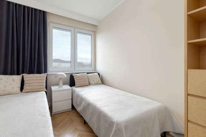 Ganze Wohnung, Family Apartment with 3 Bedrooms | Balcony | Close to Ergo Arena in Glettkau, Danzig