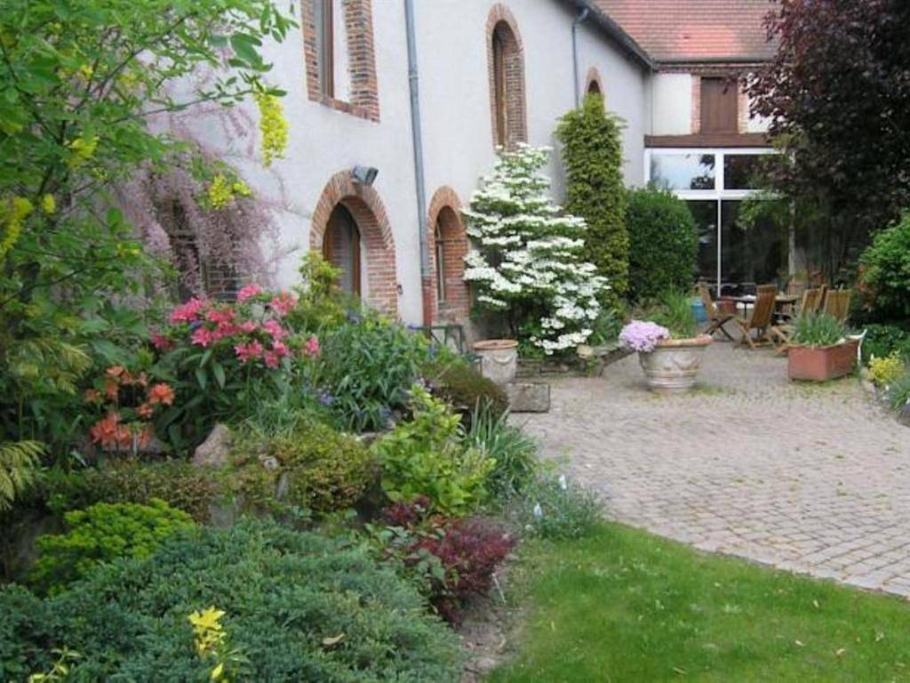 Two-Bedroom House in Pierry, Marne
