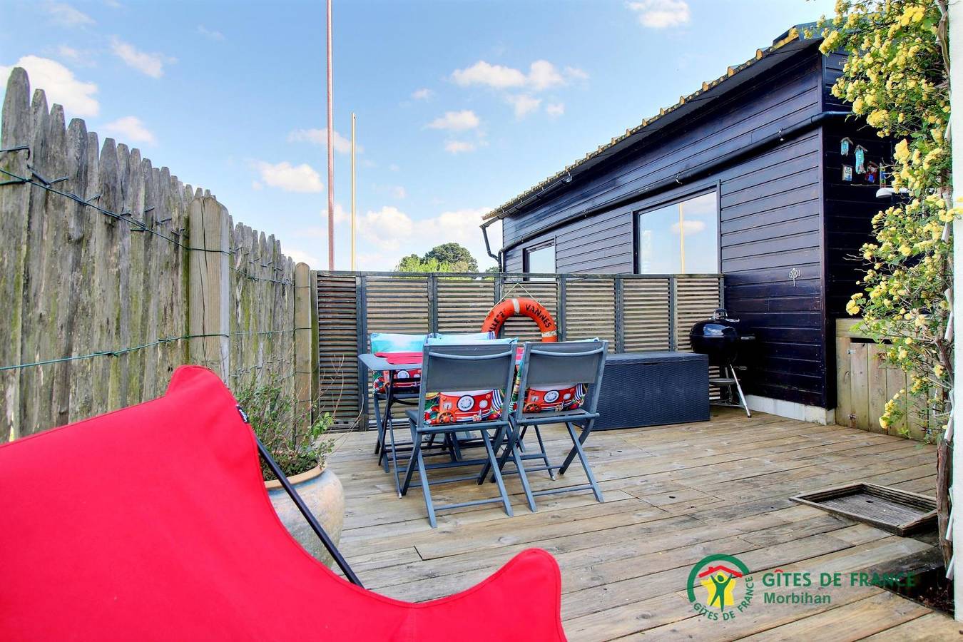 Les Pieds dans l'Eau in Île-aux-Moines, Côte des Mégalithes