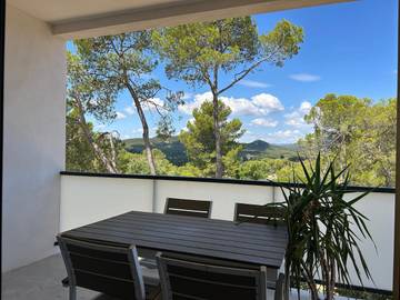 Gîte pour 2 personnes, avec terrasse et vue à Saint-Mathieu-de-Tréviers