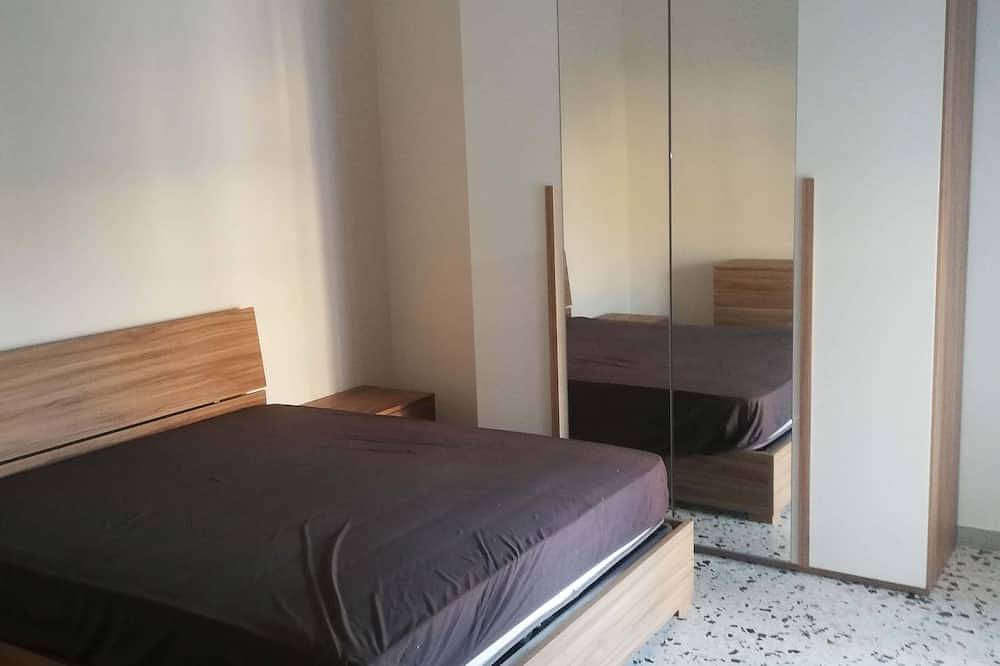 Appartamento intero, Donato C alloggio estivo in Scauri, Provincia di Latina