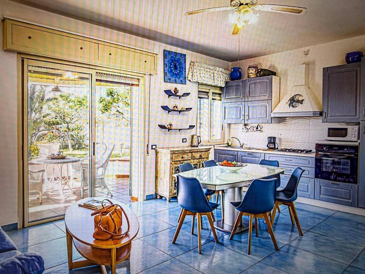 Fantastic Villa Private Pool in Desenzano del Garda, Prealpi Gardesane
