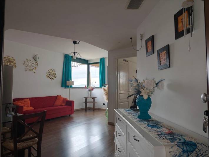 Casa vacanza per 4 persone, con vista lago e giardino nonché panorama - 1