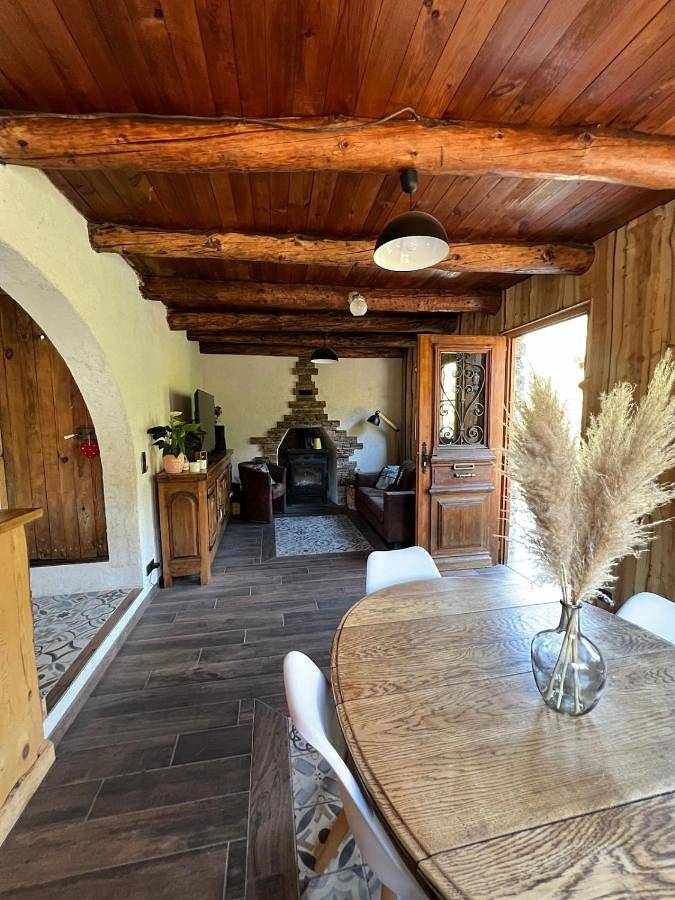 Chalet pour 8 personnes, avec vue et terrasse