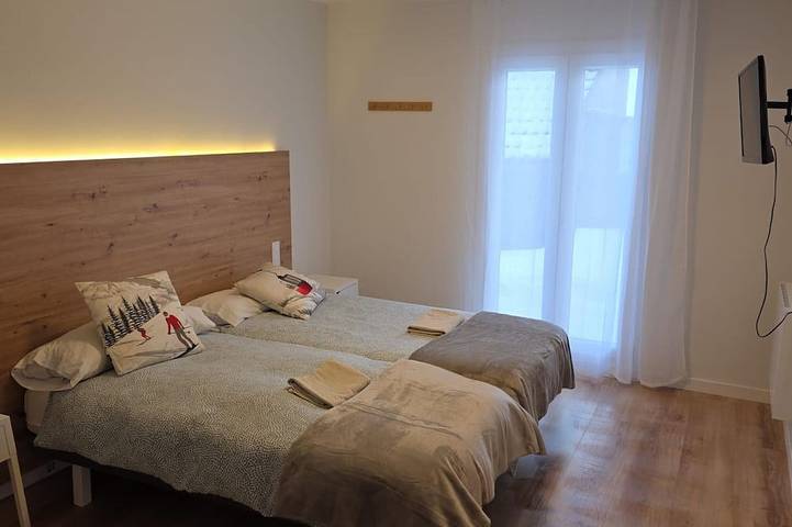 Ganze Wohnung, Modernes Studio Candanchú - 4 Pers in Candanchú, Aisa