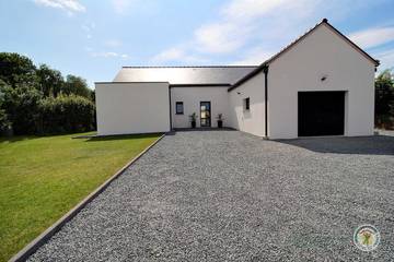Gîte pour 6 Personnes dans Plougrescant, Région de Lannion, Photo 3