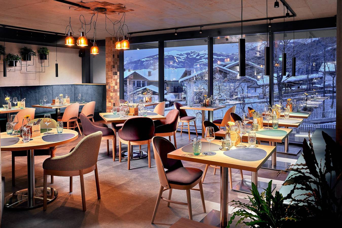 Urban.living Xs mit Balkon, Hp inkl. Sommerkarte in Kaprun, Pinzgau