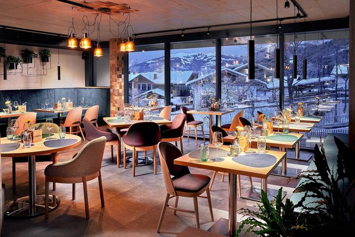 Hôtel pour 2 personnes, avec jardin ainsi que sauna et piscine, animaux acceptés