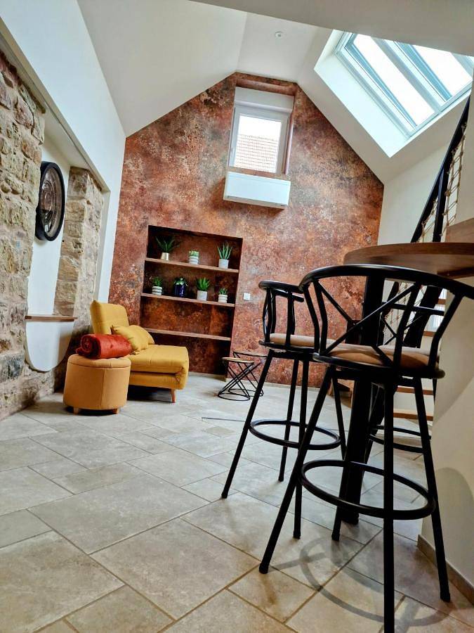 Gîte pour 4 personnes, avec vue dans Lupstein