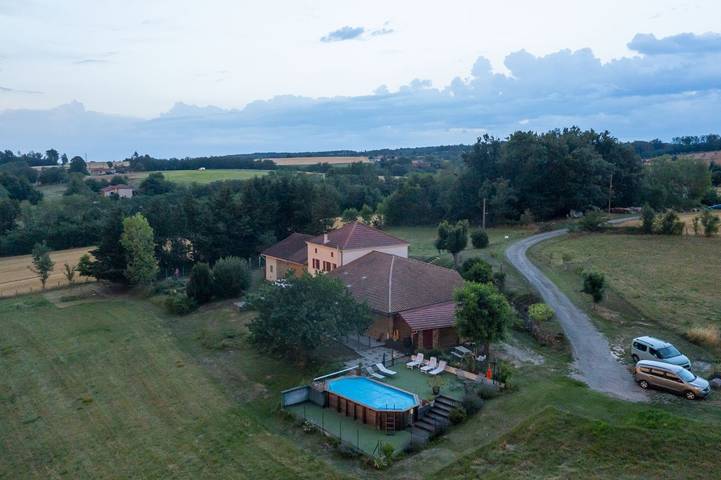 Gîte pour 4 personnes, avec Jardin et Piscine dans la Drôme