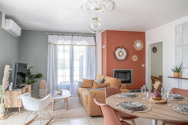 Location de vacances pour 4 personnes, avec jardin à Lairoux - 2