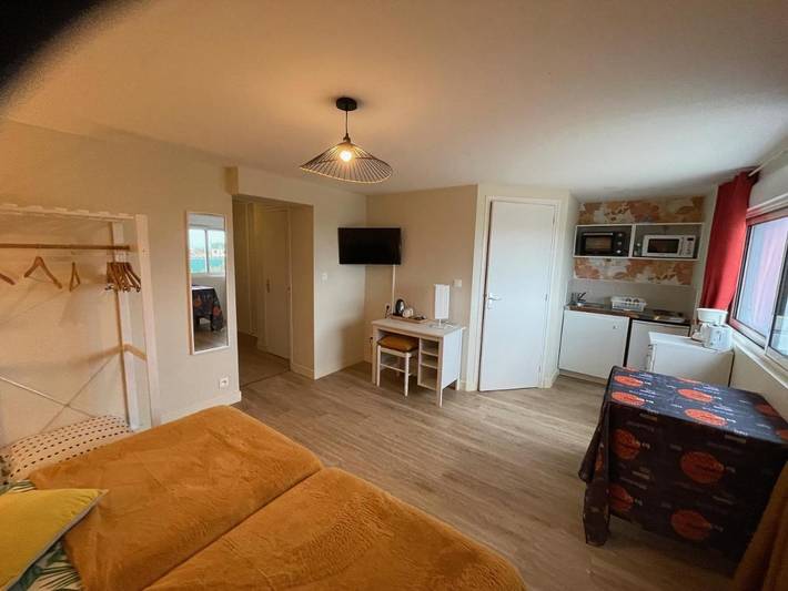 Location de vacances pour 4 personnes, avec jardin et vue à Saint-Côme-de-Fresné - 2