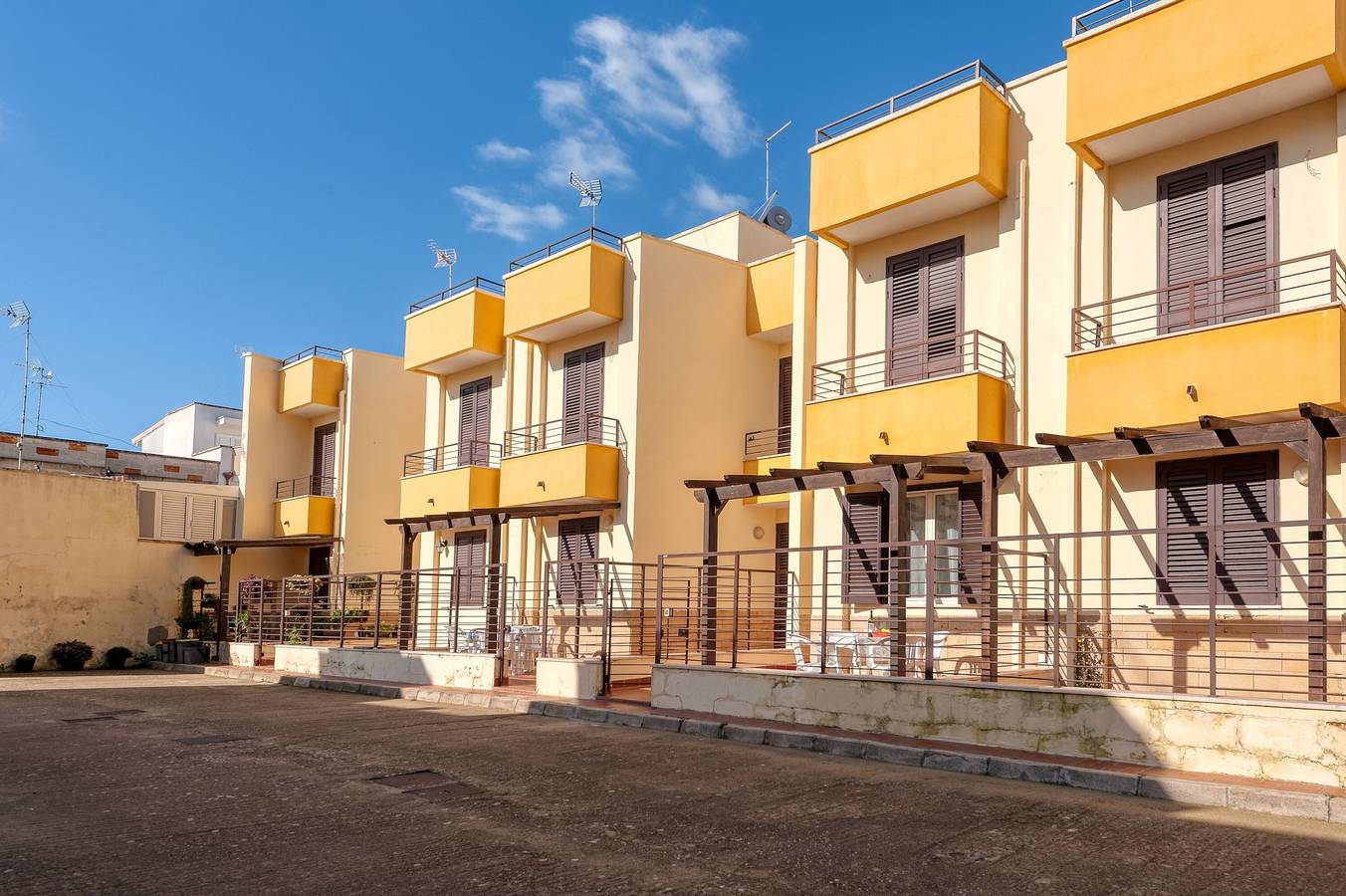 Apartamento entero, Apartamento 'Trilo Giotto By Salento Limits' con terraza, jardín privado y aire acondicionado in Porto Cesareo, Golfo de Tarento