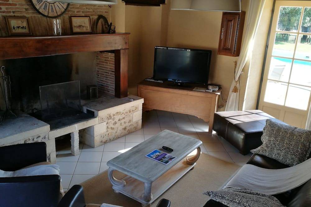 Annonce Verifiee Hote Privé Gîte De Charme Classe 3 Etoiles Piscine Chauffee in Notre-Dame-de-Sanilhac, Périgord Blanc
