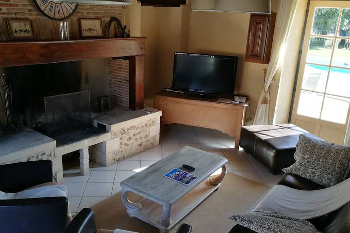 Gîte pour 7 personnes, avec jardin à Notre-Dame-de-Sanilhac - 3