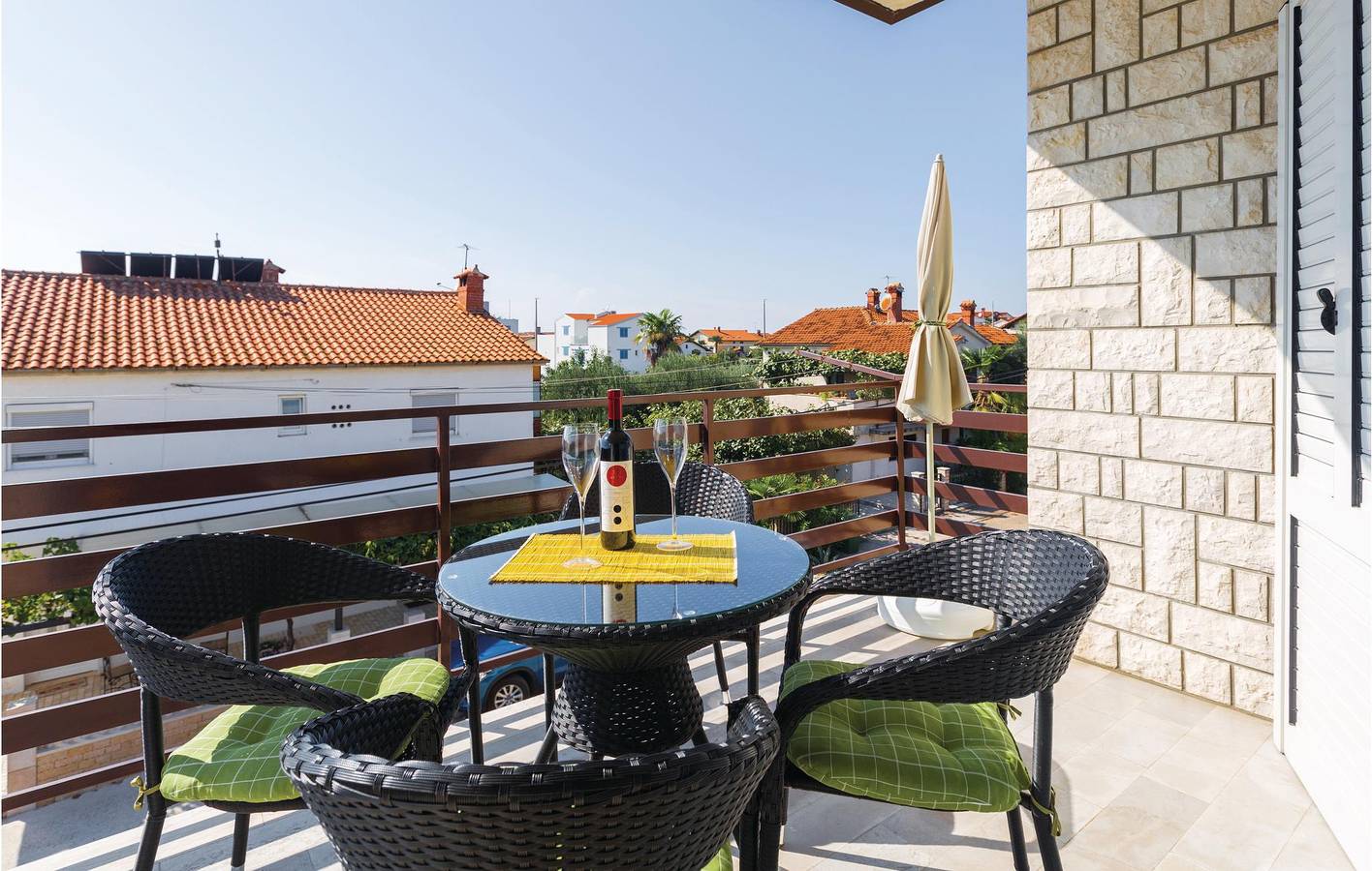 Ganze Ferienwohnung, Ferienwohnung für 5 Personen mit Terrasse in Novigrad, Umag und Umgebung