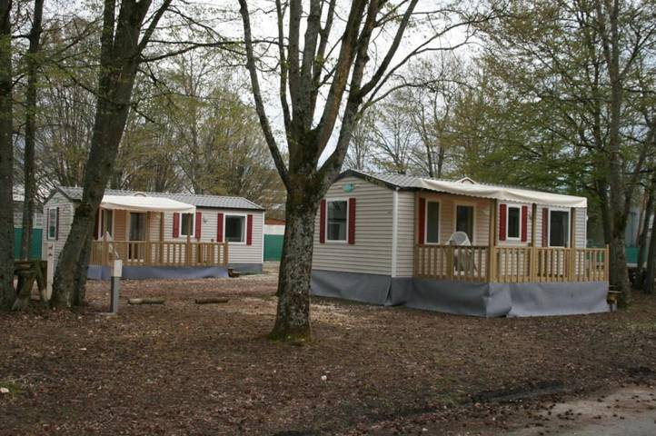 Camping pour 6 personnes, avec sauna et bassin pour enfant dans Indre - 2