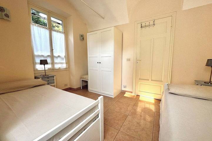 Gîte pour 6 personnes, avec jardin et balcon à Vallecrosia - 4
