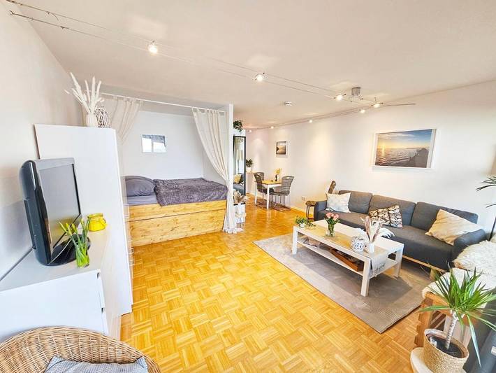 Ferienwohnung für 4 Personen, mit Ausblick und Seeblick sowie Balkon und Sauna, kinderfreundlich in Neustadt am Rübenberge