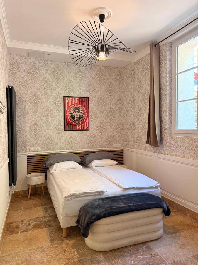 Chambre d’hôte pour 2 personnes, avec Jacuzzi ainsi que Terrasse et Jardin dans Yvelines - 3