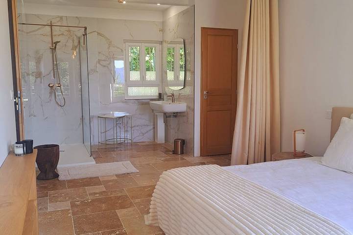 Chambre d’hôte pour 2 personnes, avec jardin et piscine à Grasse - 4