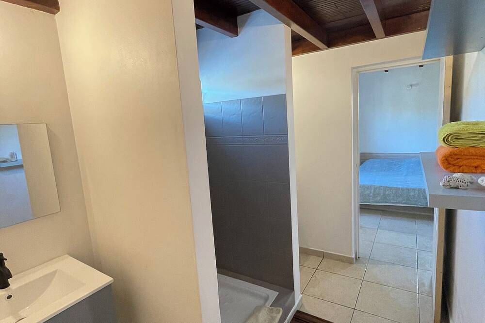 Modern Surf'Kreol villa 3 min from Le Souffleur - Fibre - Swimming pool in Port-Louis, Guadeloupe