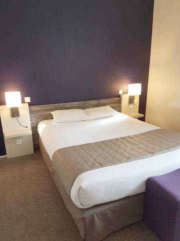 Hôtel pour 3 personnes, avec terrasse à Auxonne