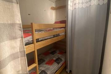 Appartement De Vacances pour 4 Personnes dans Saint Pierre la Mer, Fleury, Photo 1