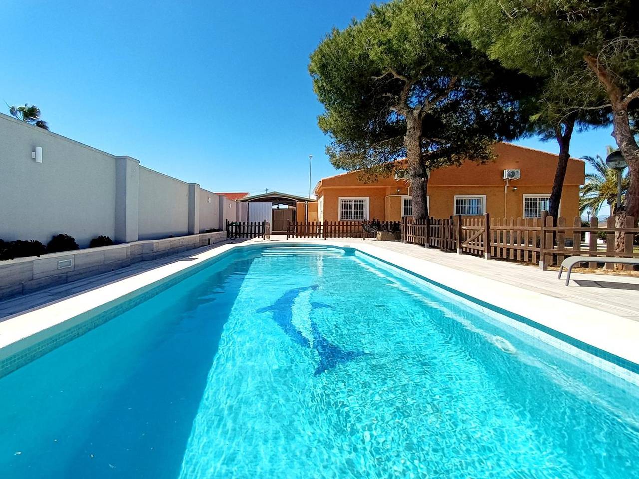 Apartment 'Villa mit Pool und Grill La Manga' mit Meerblick, Wlan und Klimaanlage in Playa de Mar de Cristal (Cartagena), Cartagena