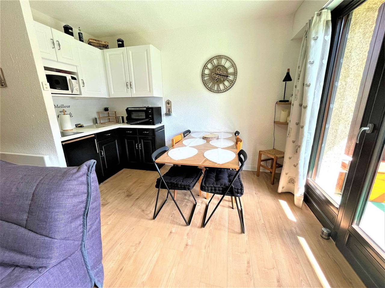 Ganze Wohnung, Studio mit Bergbereich in La Salle-les-Alpes, privater Parkplatz in La Salle-les-Alpes, Serre Chevalier