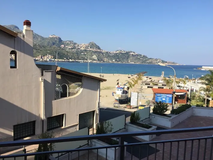 Apartamento de vacaciones para 4 personas, con terraza y vistas - 1