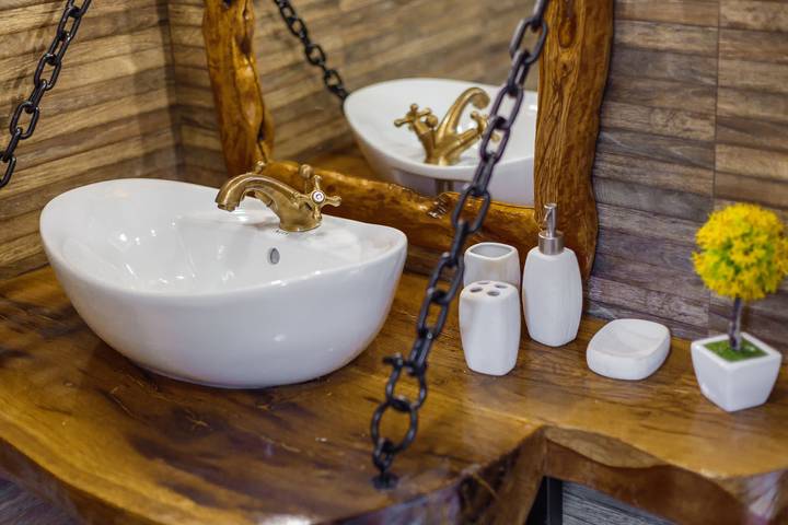 Villa für 16 Personen, mit Pool und Garten in Montenegro - 3