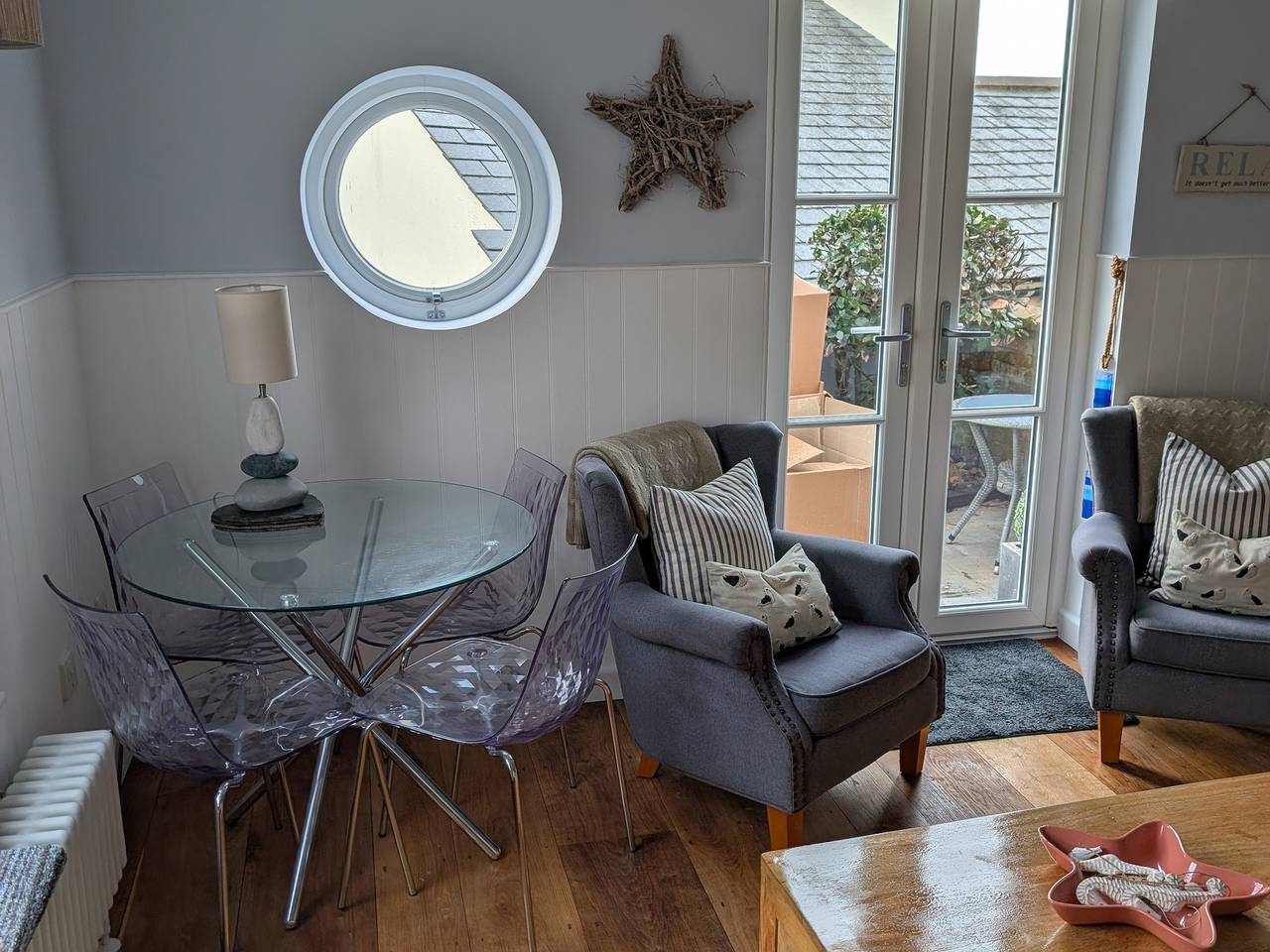 Entire apartment, Seaside in Lyme Regis, Dorset