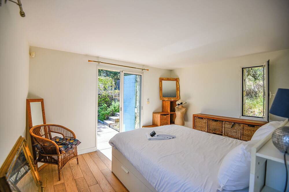 La Maison Bleue - Cabanon avec piscine et parking in Le Rove, Mittelmeerküste (Frankreich)