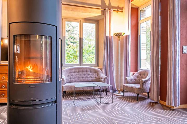 Location de vacances pour 2 personnes, avec jardin ainsi que piscine et vue à Bessé-sur-Braye - 3