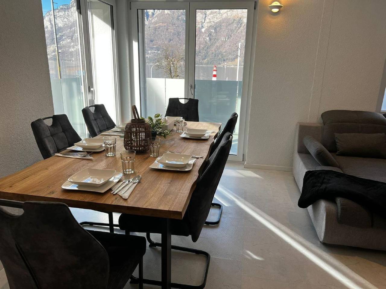 Ganze Wohnung, Mit eigener Terrasse in Quarten, Churer Rheintal