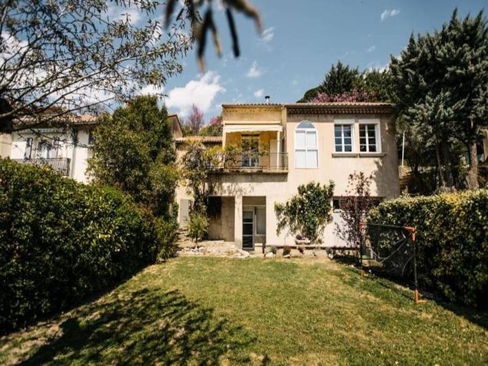 Ferienwohnung für 8 Personen, mit Garten und Terrasse sowie Pool in Apt - 4