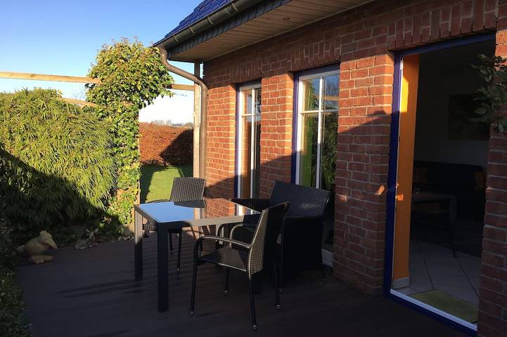 Ferienwohnung für 3 Personen, mit Terrasse und Garten in Taarstedt