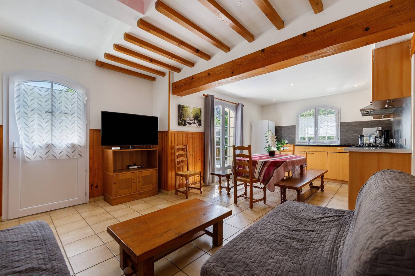Gîte Le Cabassou du Médoc – Geräumiges Ferienhaus im Herzen des Médoc in Bégadan, Regionaler Naturpark Médoc