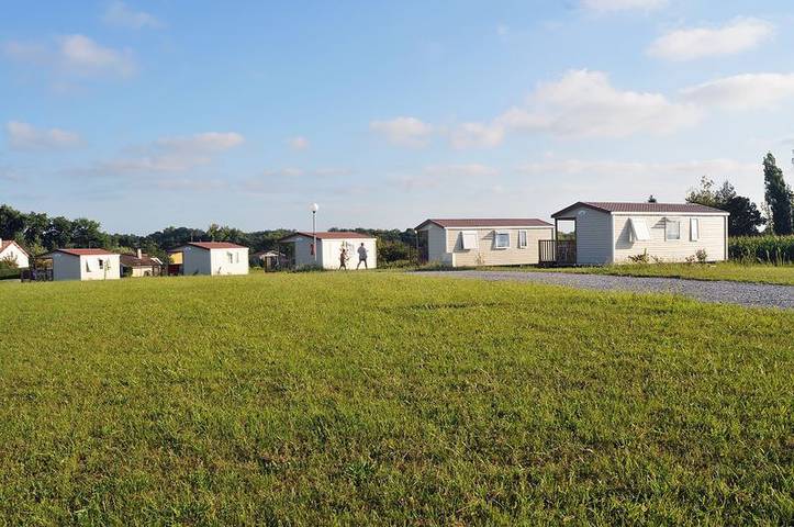 Gîte pour 4 personnes, avec jardin et piscine à Orist - 4
